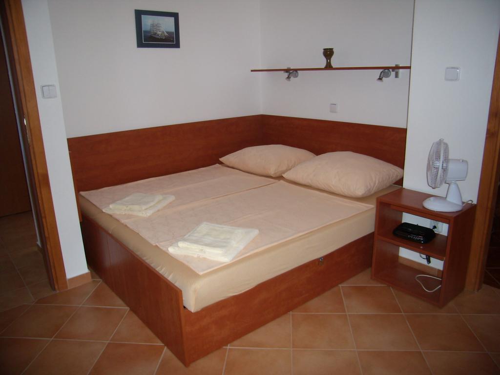 Apartments Sunce Брна Номер фото
