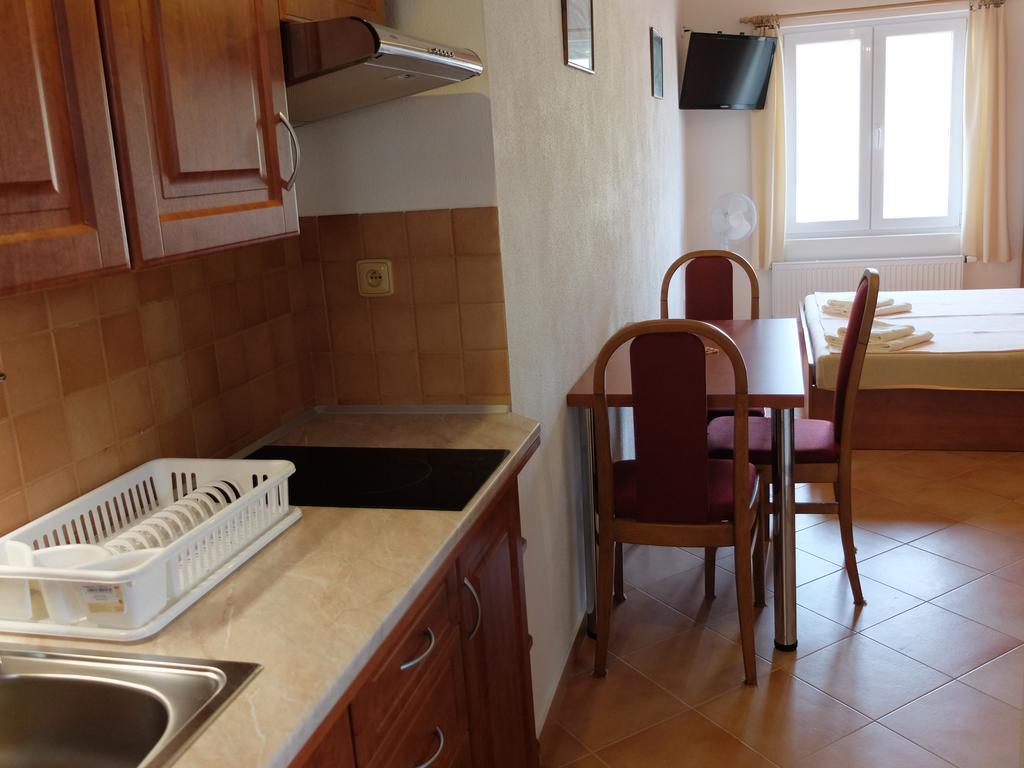 Apartments Sunce Брна Номер фото
